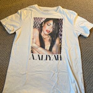 White Short Sleeve Tee for Everyday Comfort